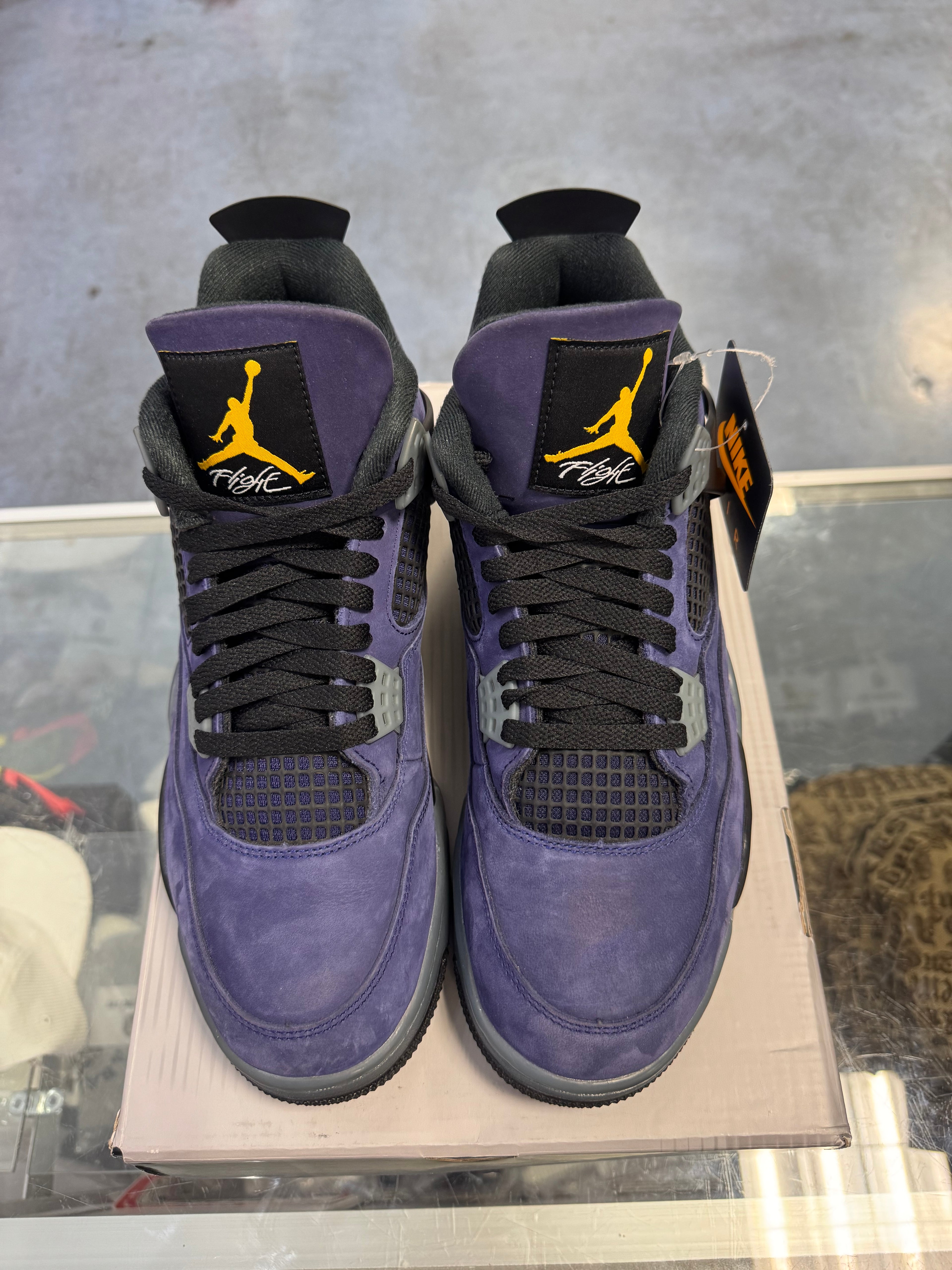 Preowned Jordan 4 Retro Laker