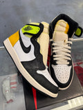 Preowned Jordan 1 Retro High Black Volt