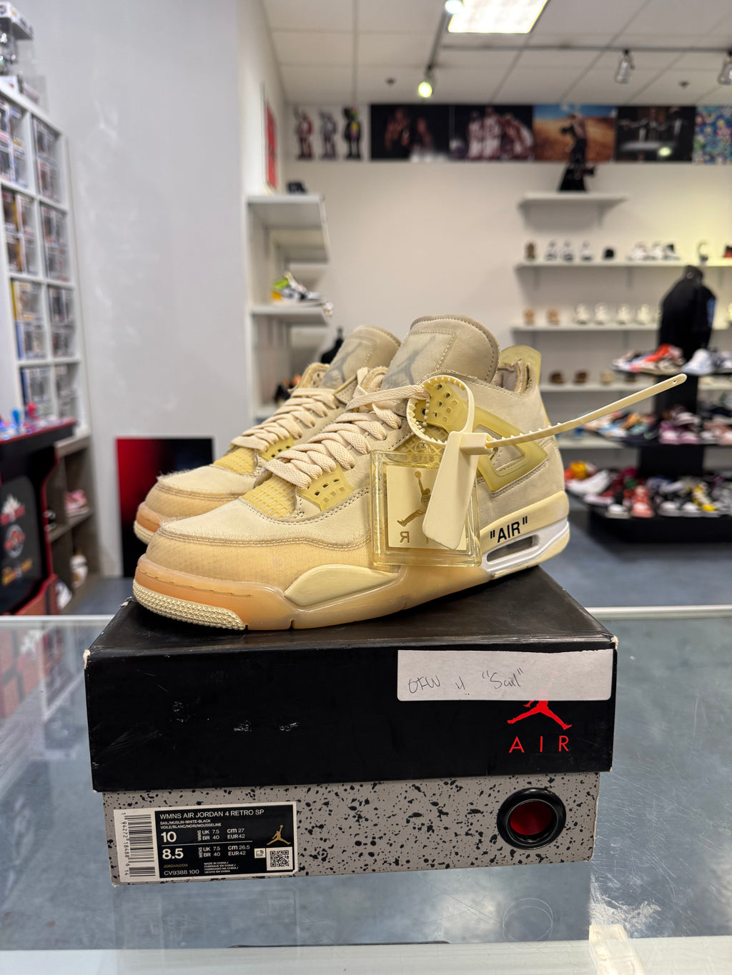 Preowned Jordan 4 Retro Off-White Sail