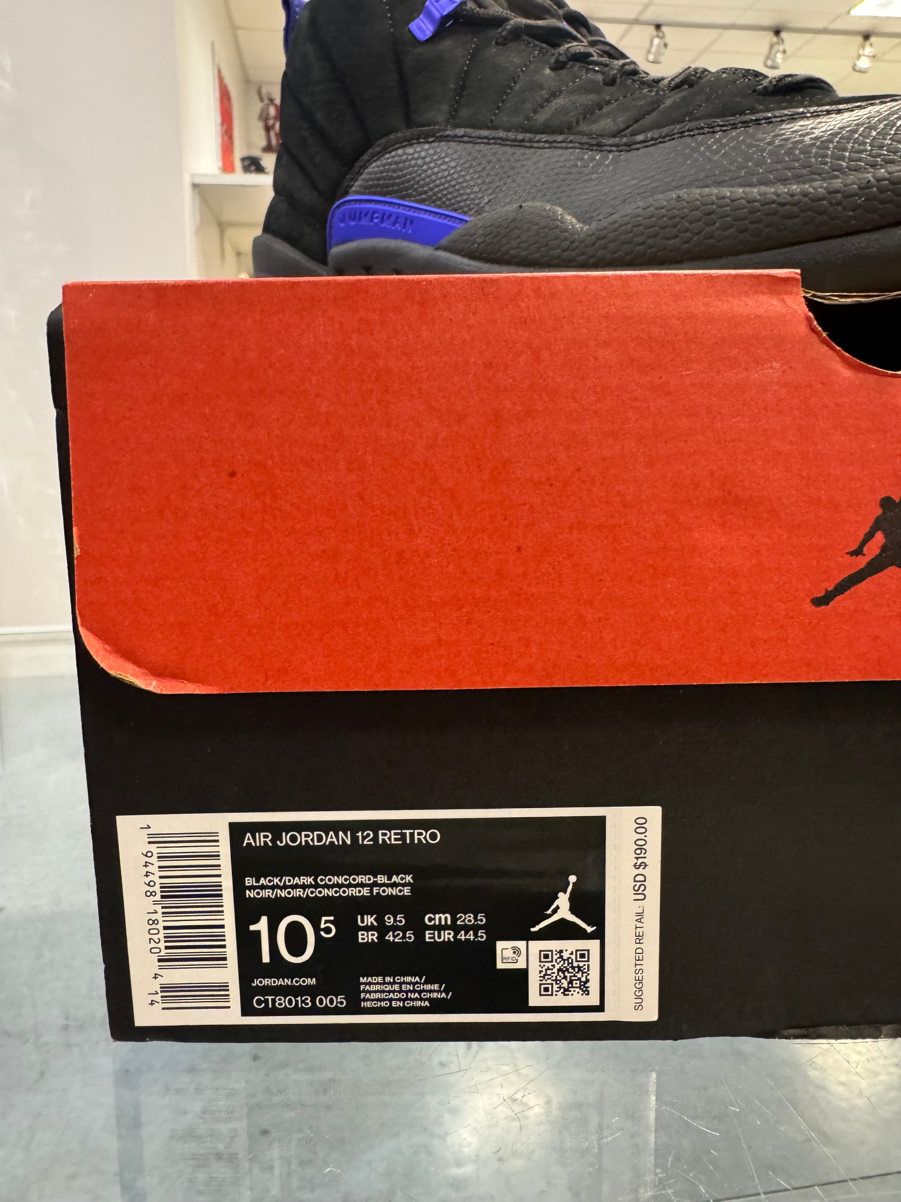 Preowned Jordan 12 Retro Black Dark Concord