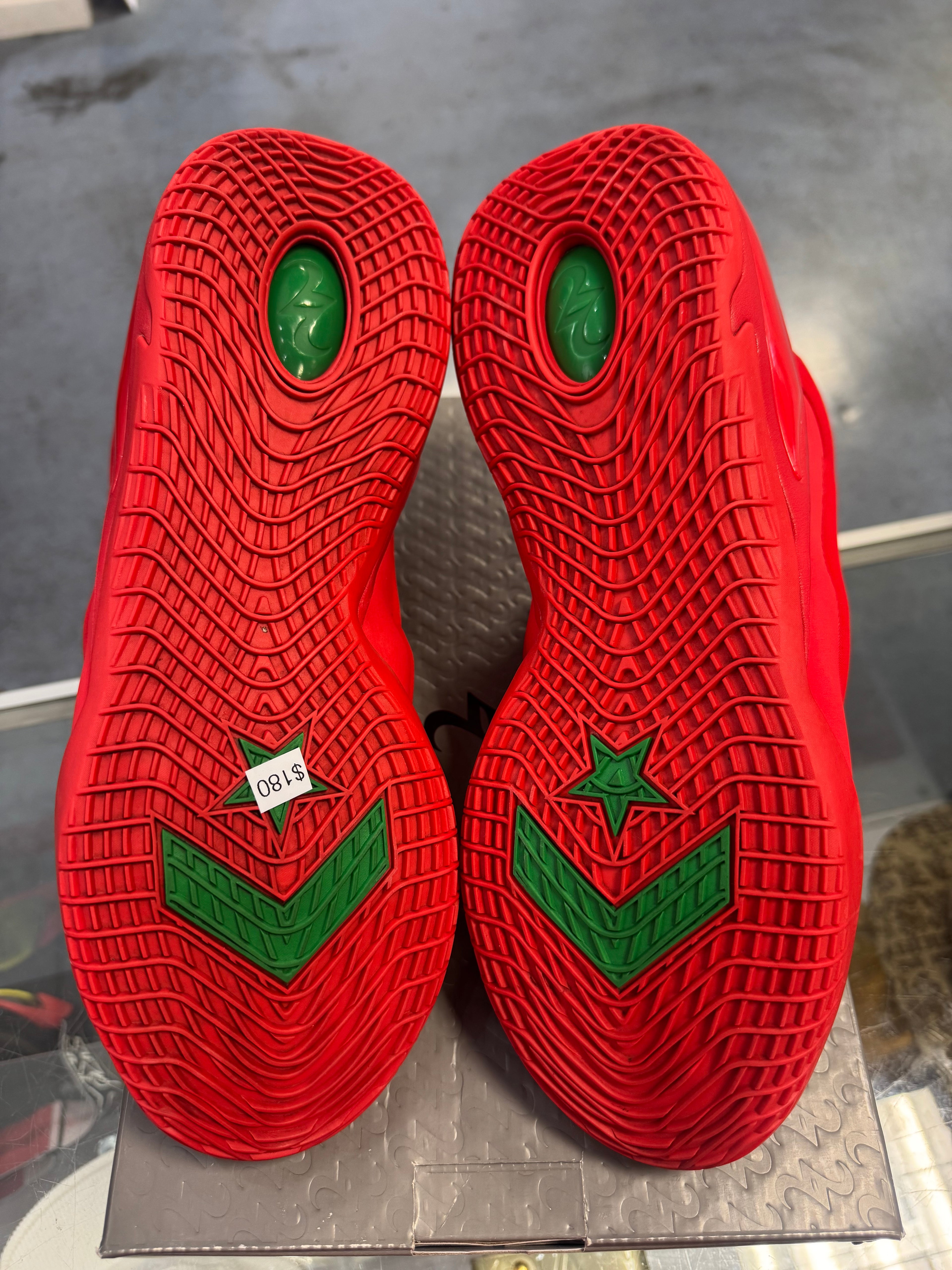 Preowned Converse SHAI 001 Winter Red
