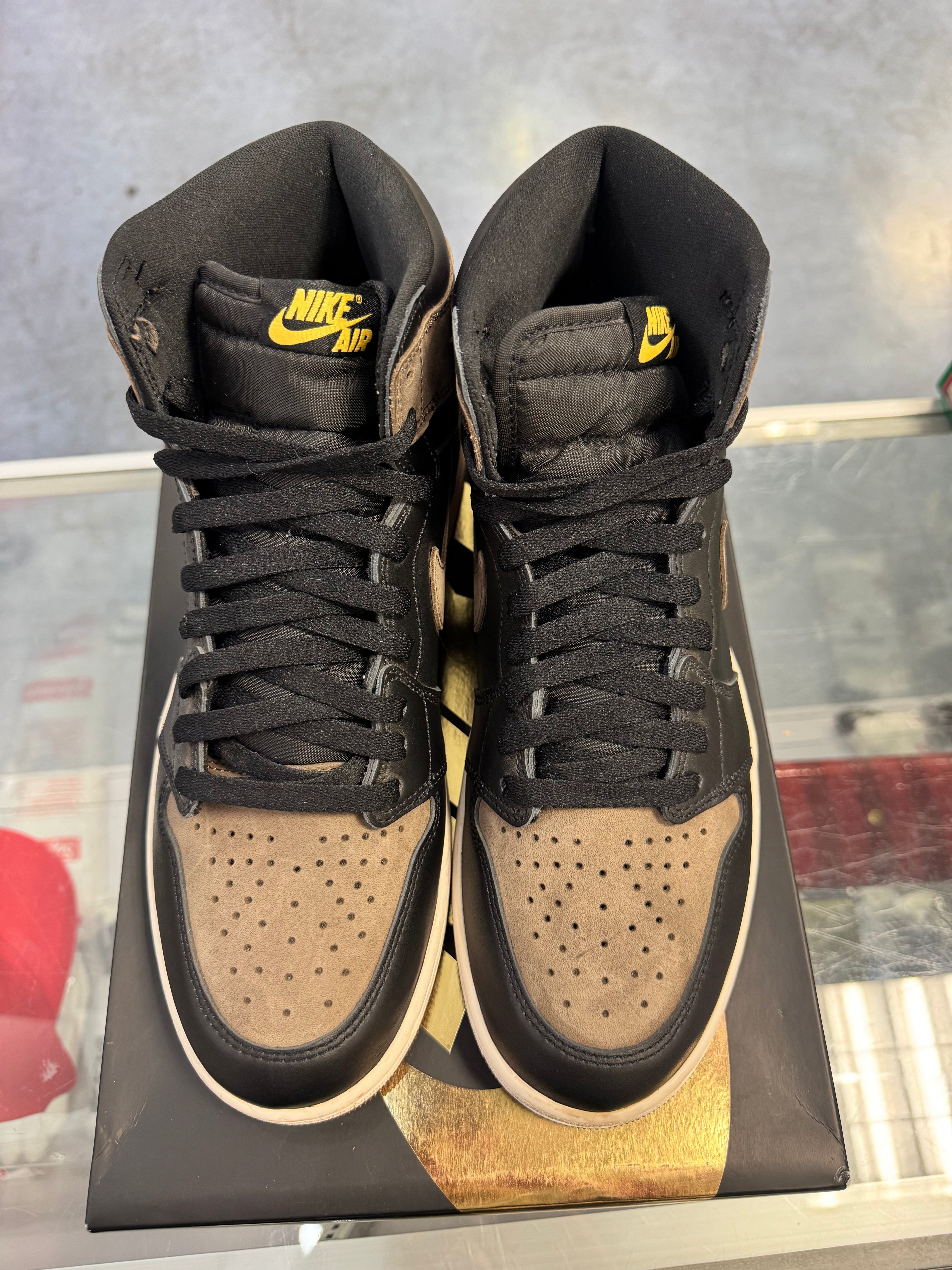 Preowned Jordan 1 Retro High Palomino