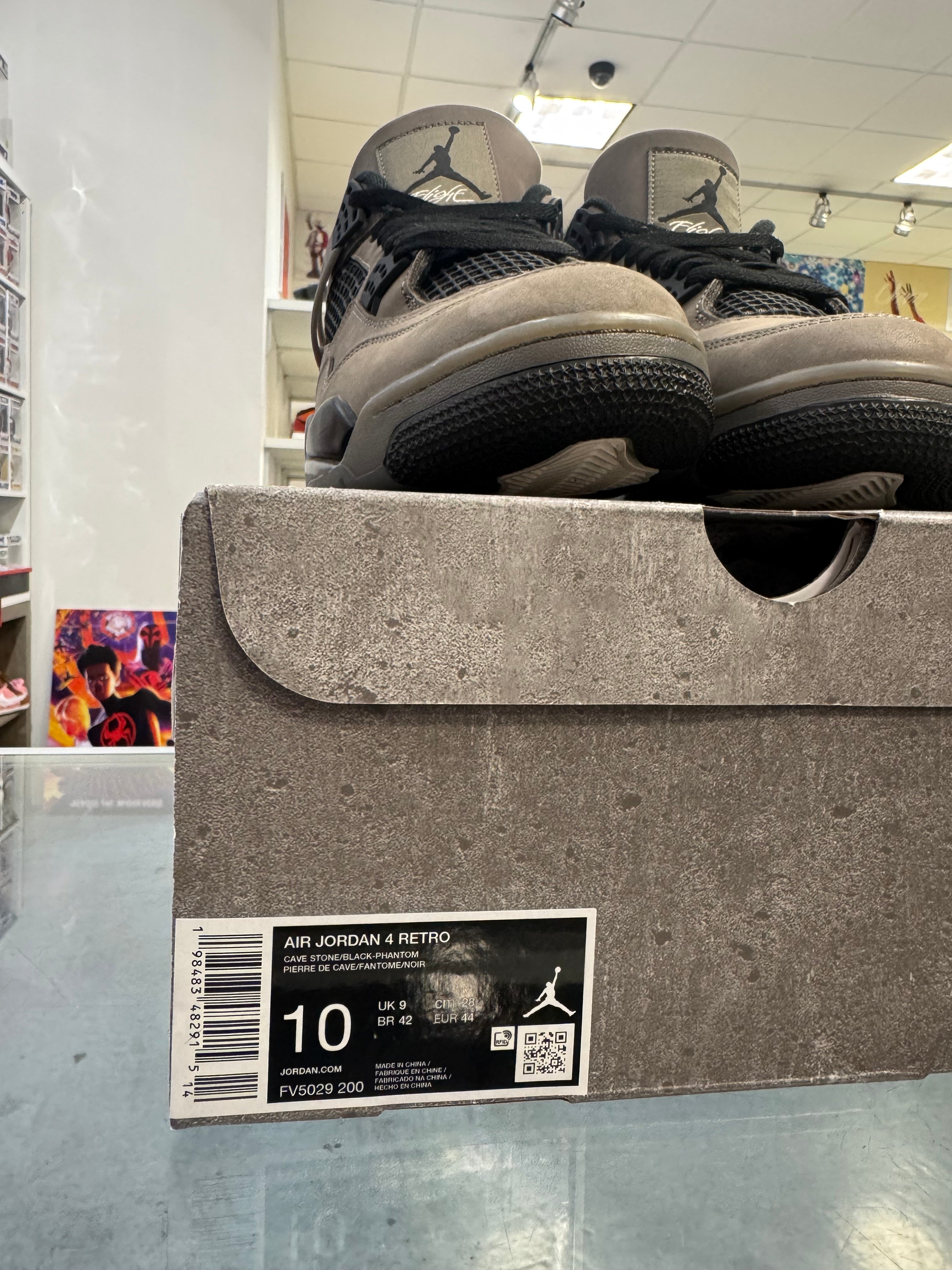 Preowned Jordan 4 Retro Cave Stone