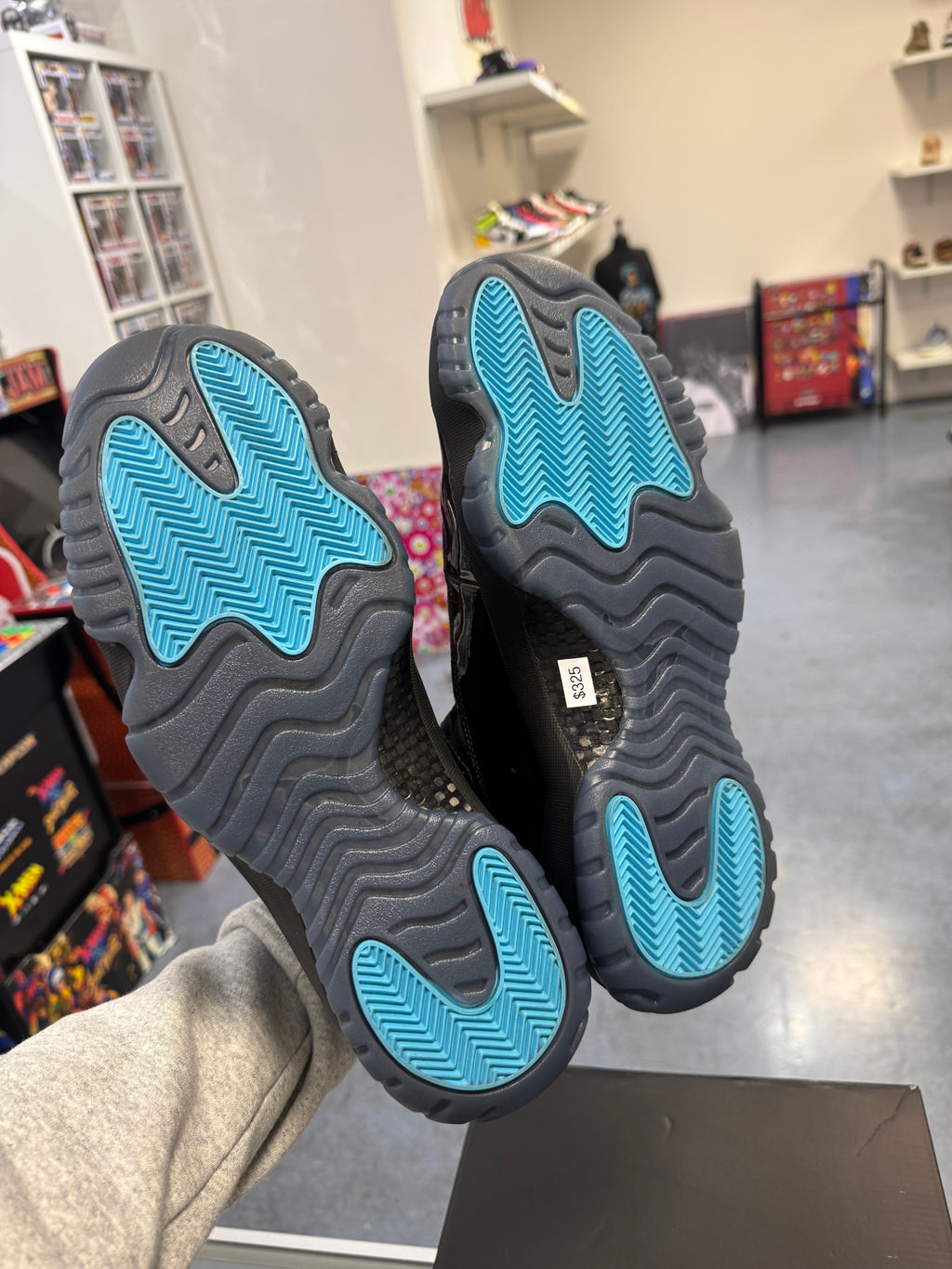 Preowned Jordan 11 Retro High Gamma 2025 Pair