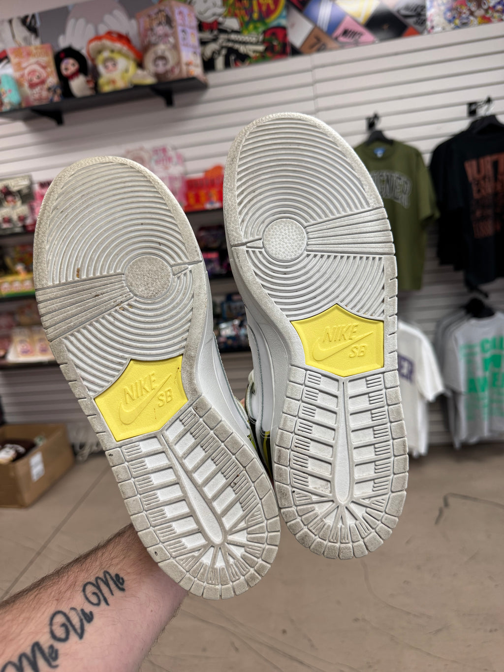Preowned Nike SB High De La Soul 2015 Pair