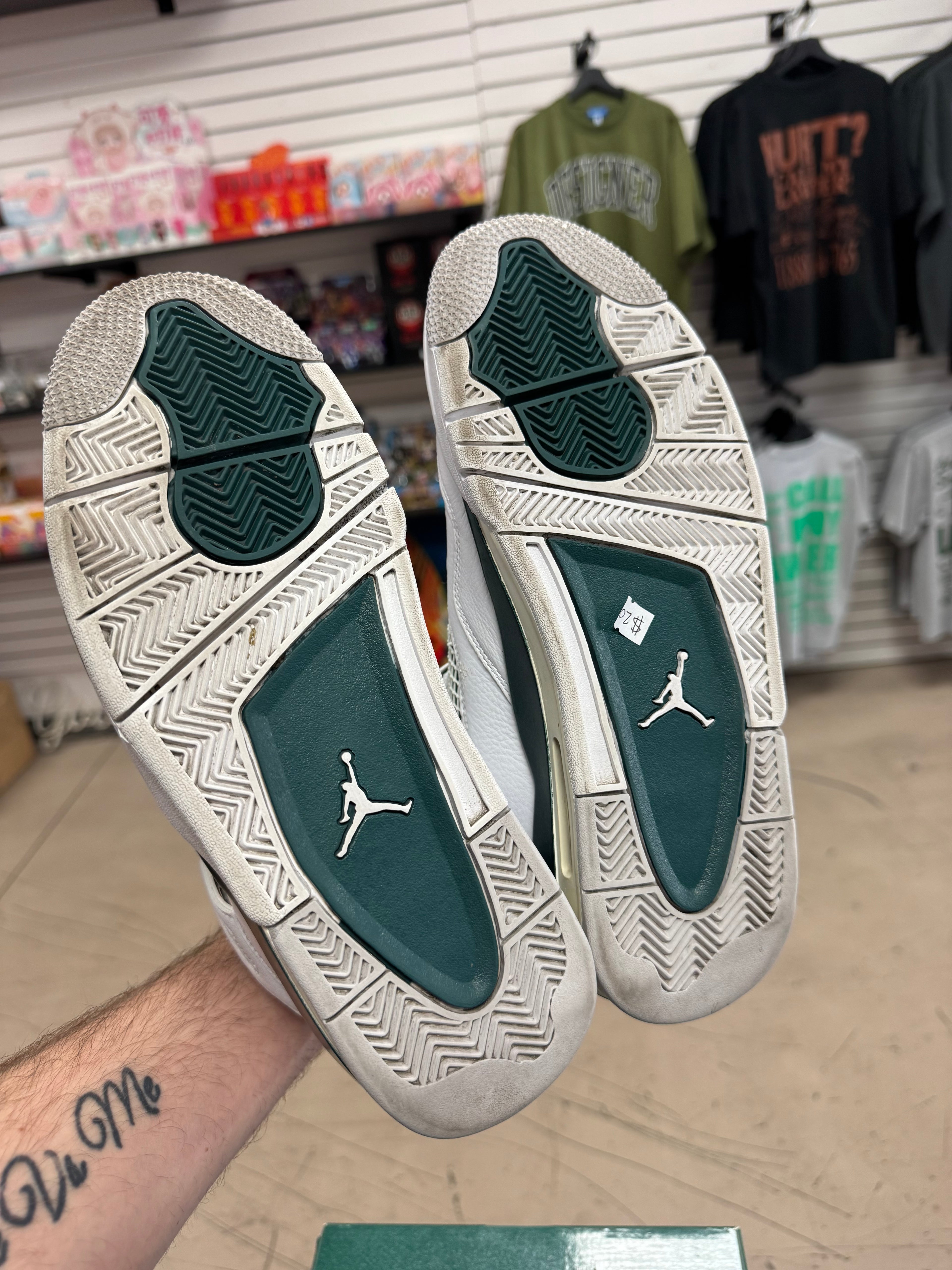 Preowned Jordan 4 Retro Oxidized Green