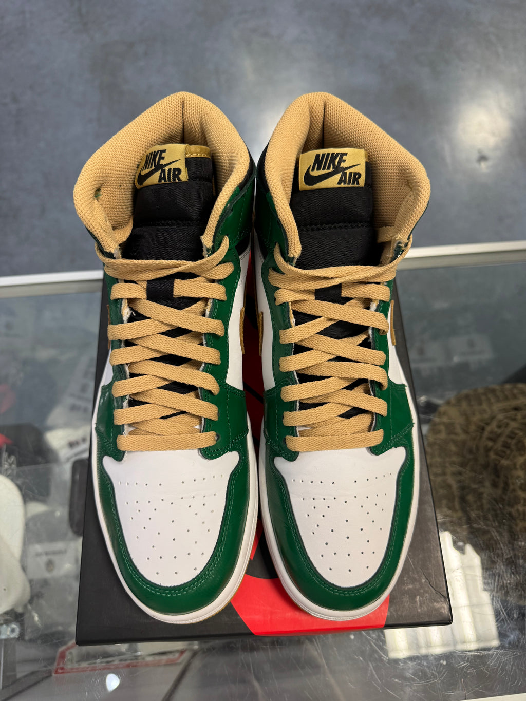 Preowned Jordan 1 Retro High Celtics
