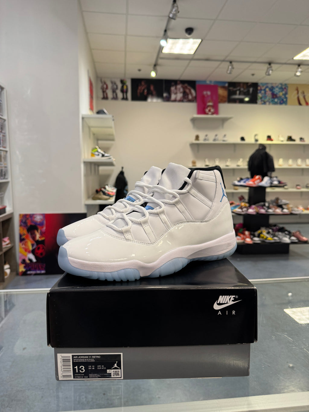 Preowned Jordan 11 Retro High Legend Blue 2024 Pair