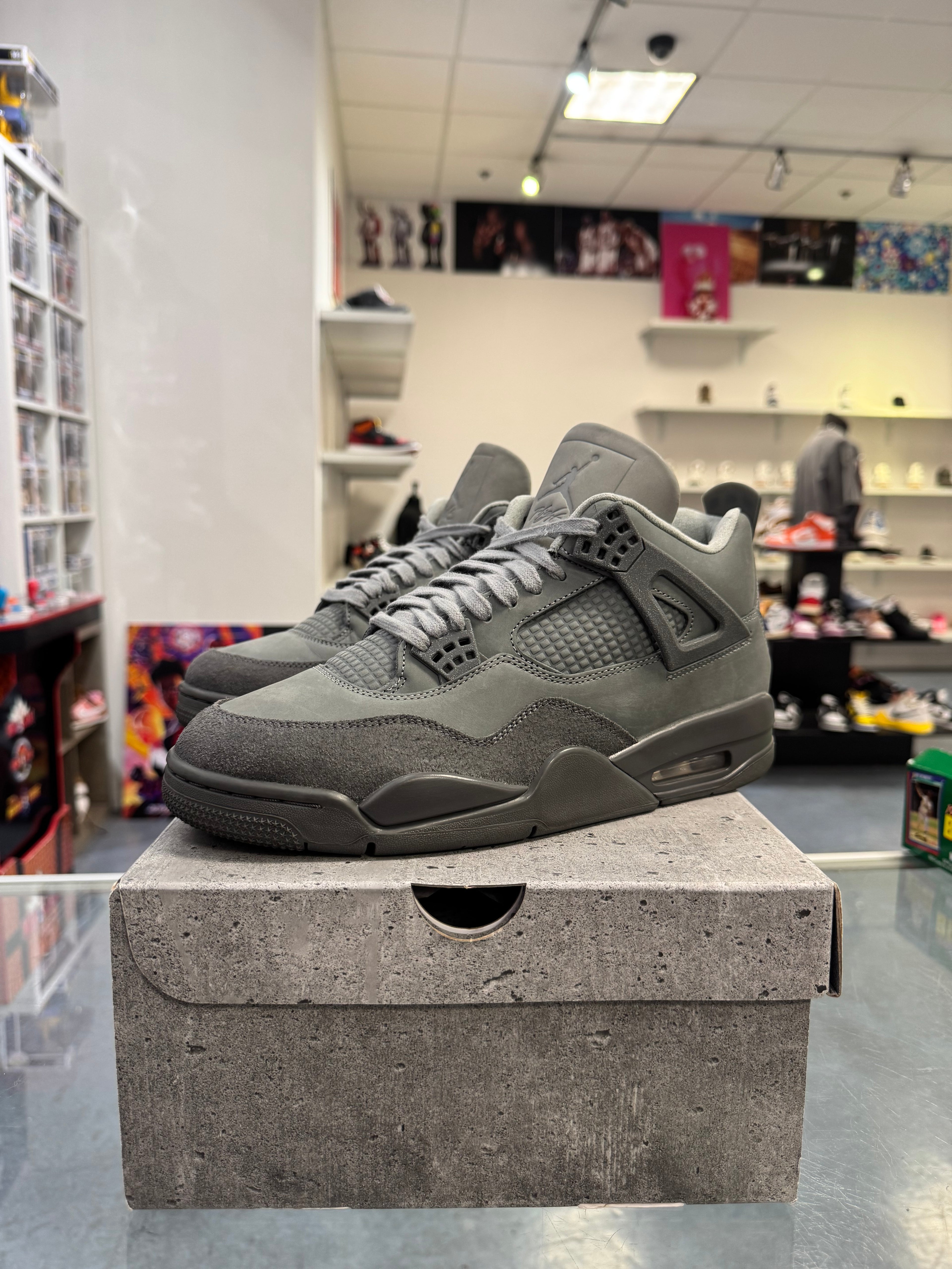 Preowned Jordan 4 Retro SE Paris Olympics Wet Cement