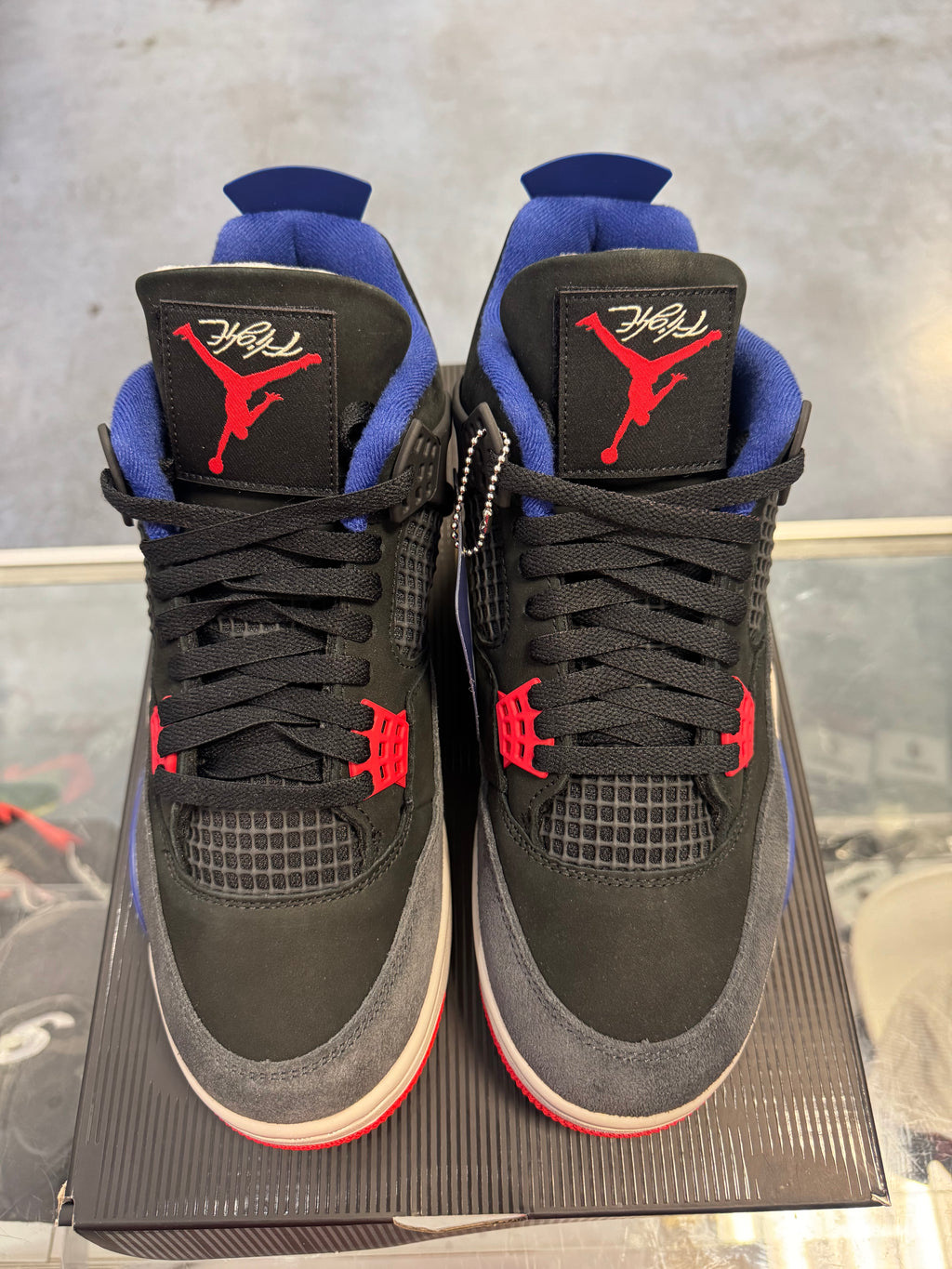 Preowned Jordan 4 Retro Rare Air