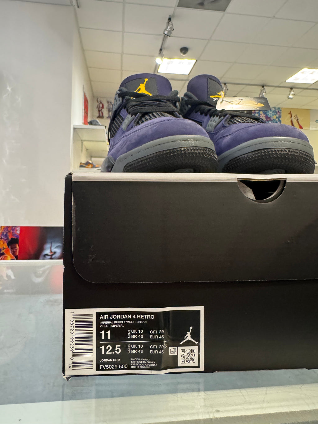Preowned Jordan 4 Retro Laker