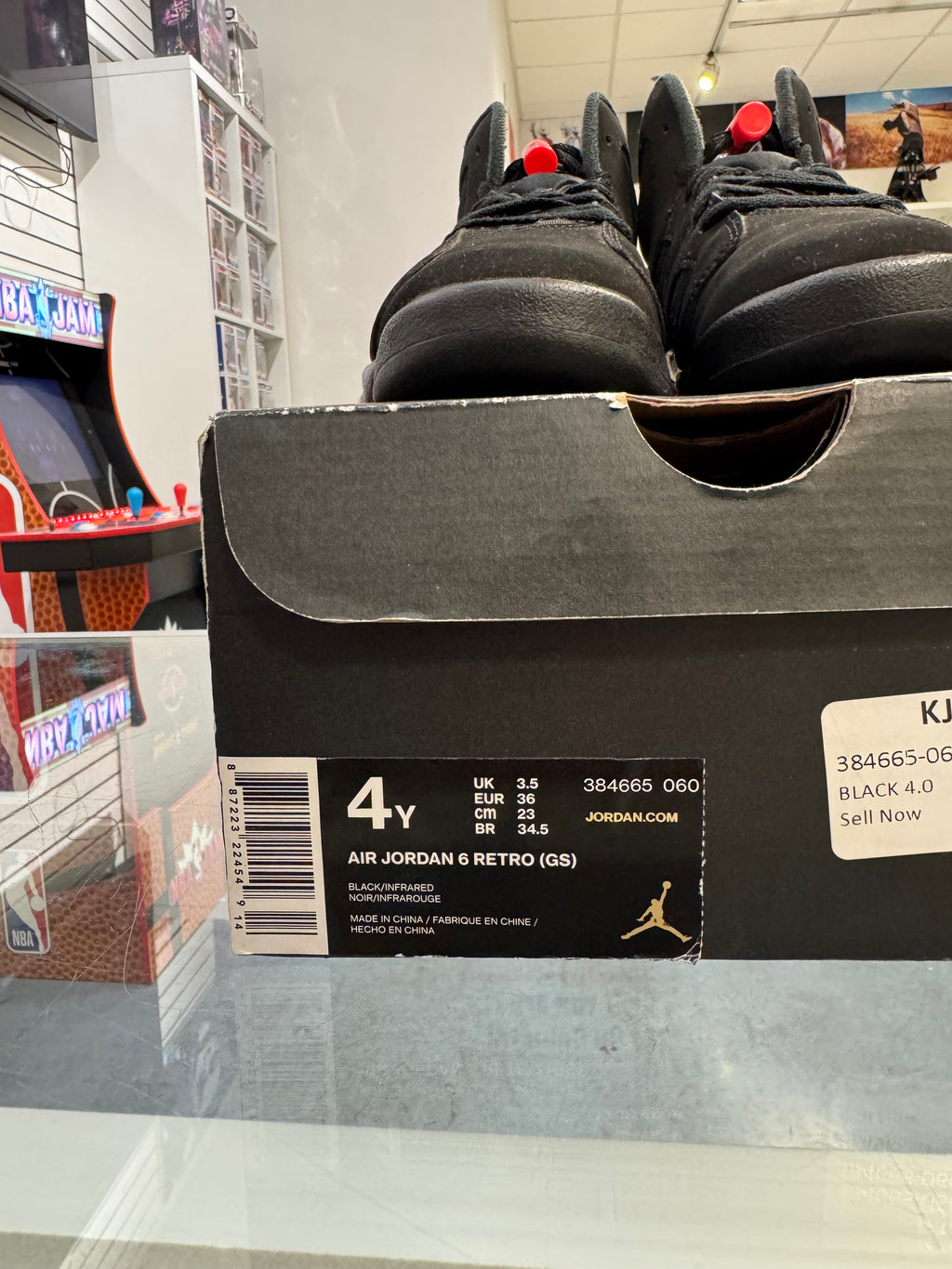 Preowned Jordan 6 Infrared GS