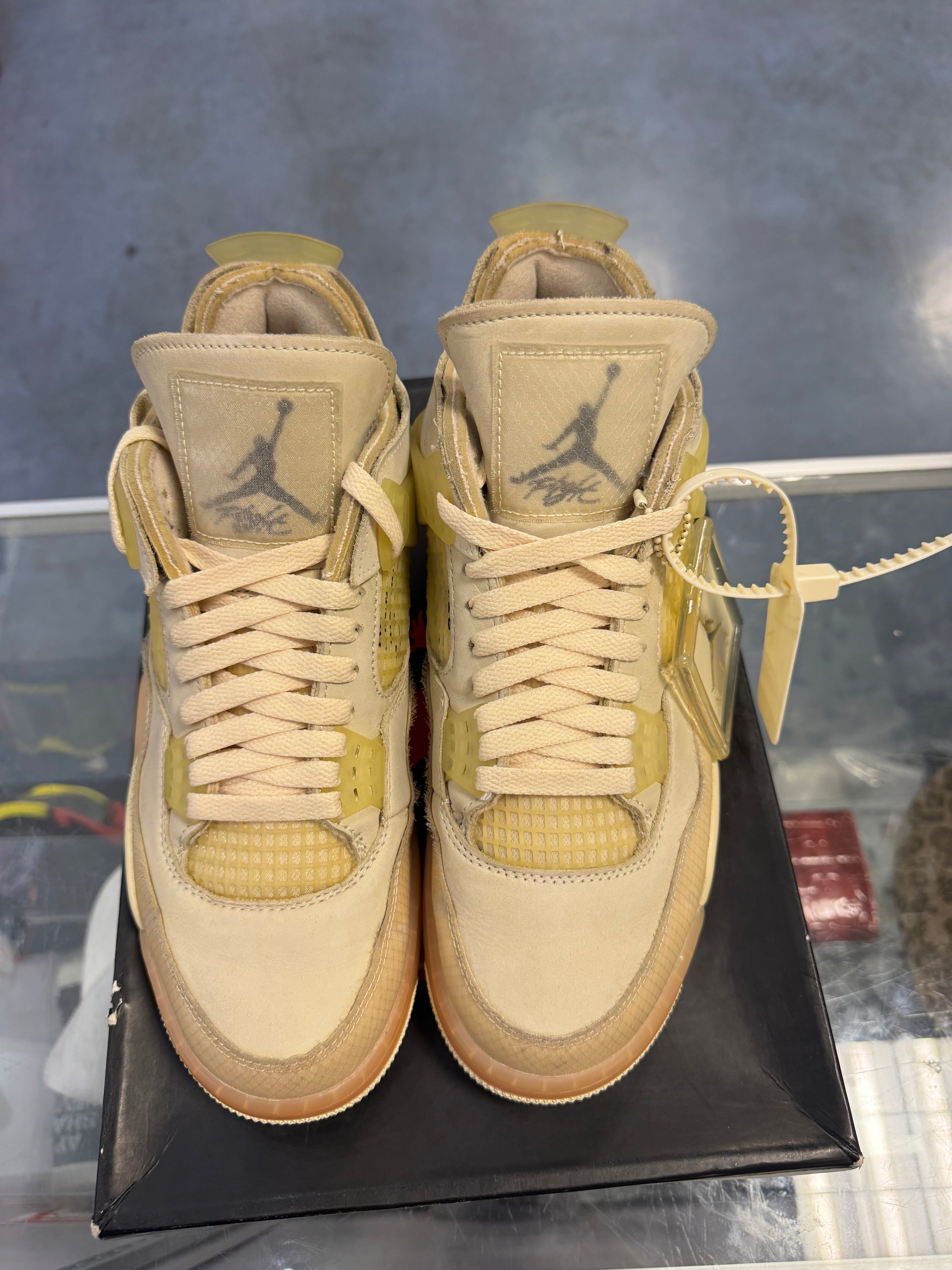 Preowned Jordan 4 Retro Off-White Sail