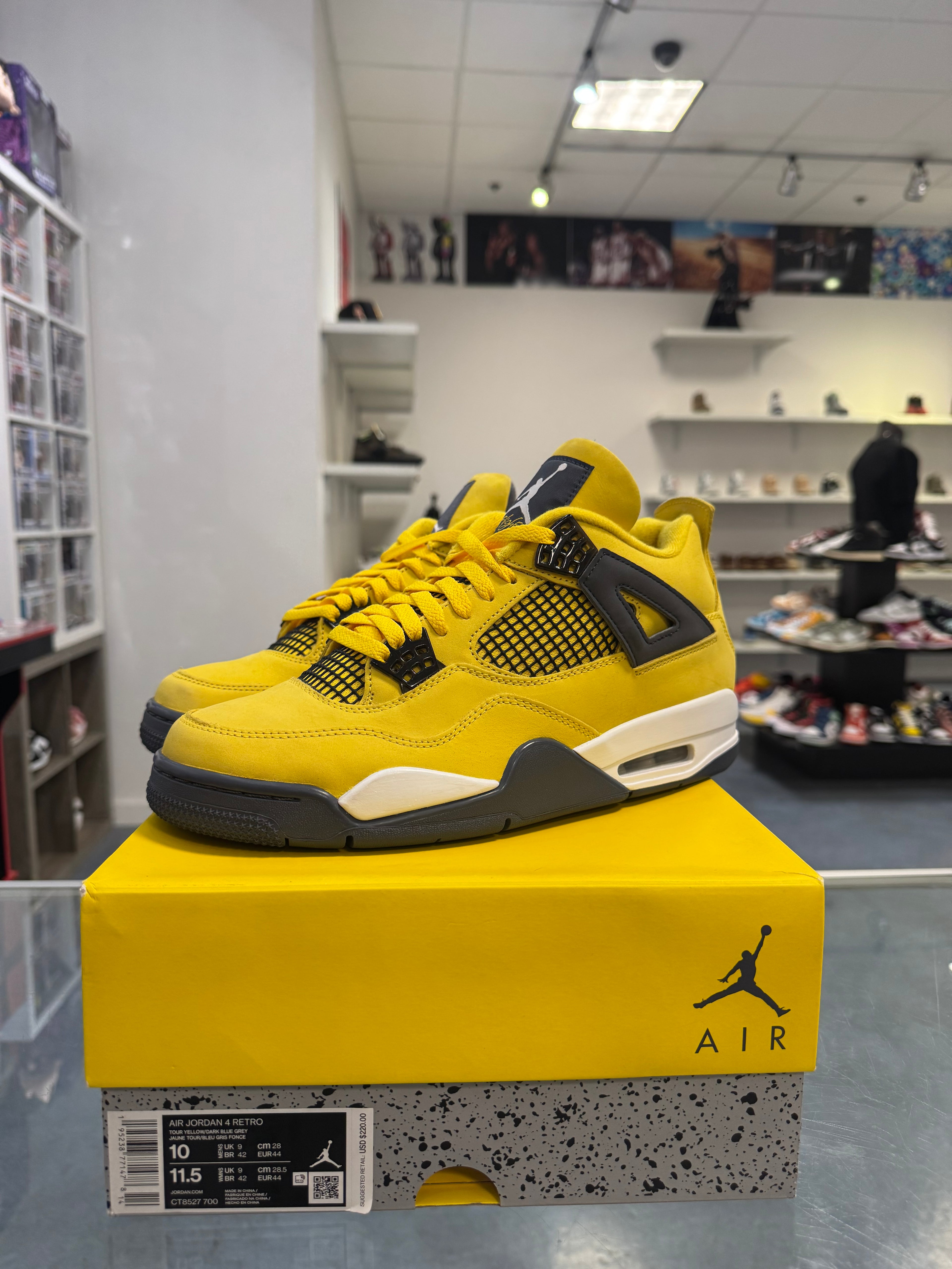Preowned Jordan 4 Lightning