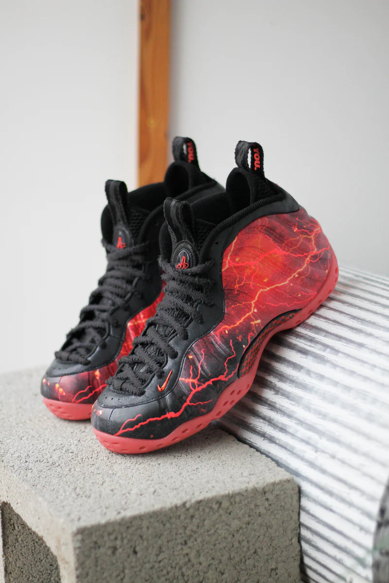 Stranger Things Nike Foamposite